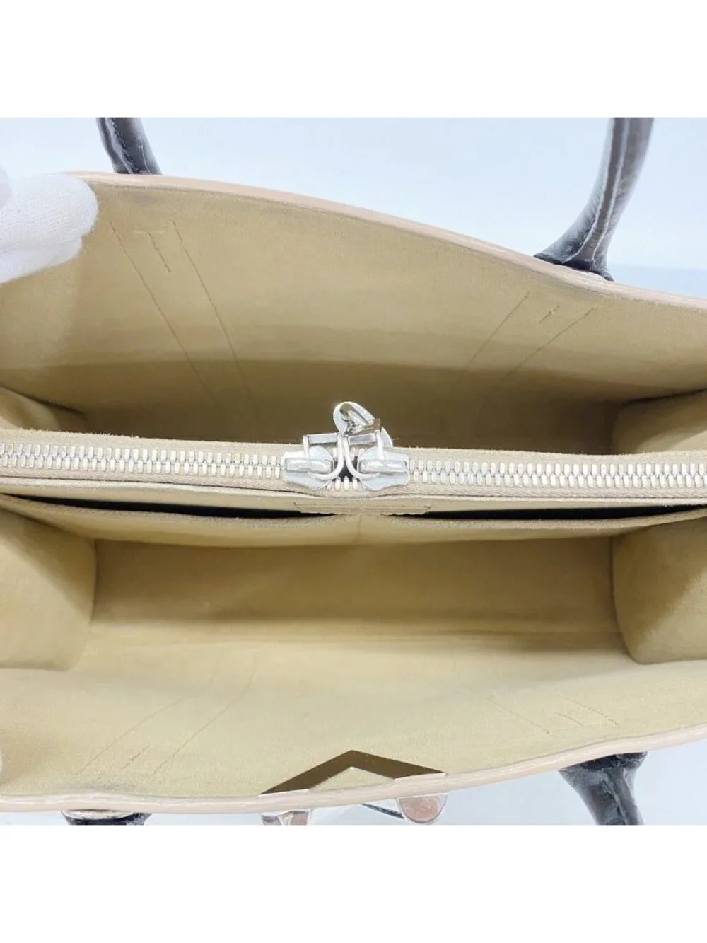 Louis Vuitton Handbag Monogram Veri Tote MM Sesame
